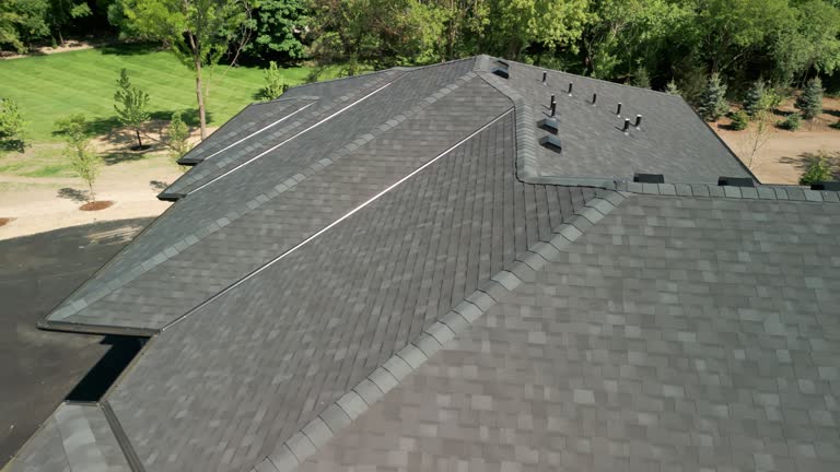 Best Roof Installation  in Green Forest, AR